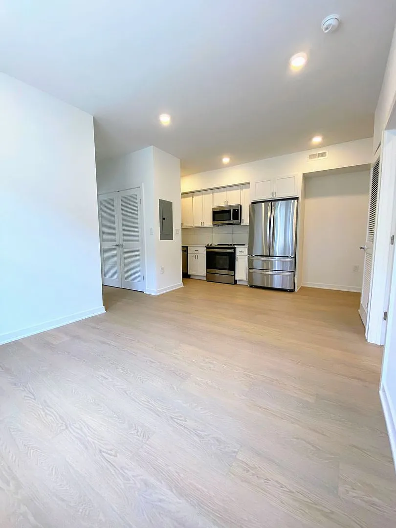 3435 Brown Street NW — Photo 4