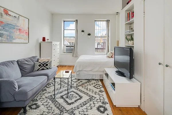 Sold by Compass | media 12