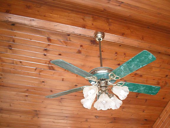 beautiful wood ceiling 
