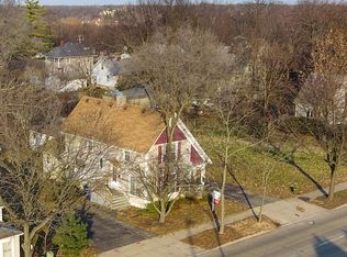 800 W Main St, Saint Charles, IL 60174