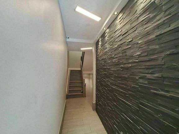 4th image of 125 Lefferts Pl
