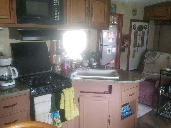 4th image of 149 E Cutler Rd