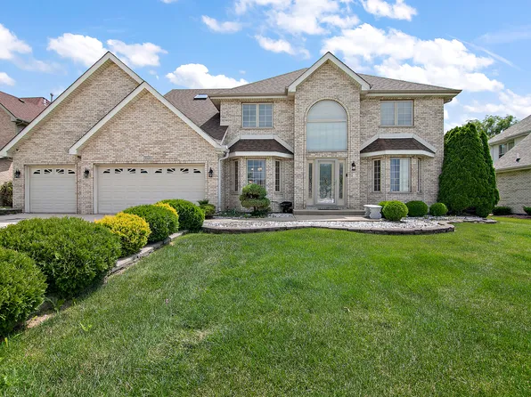 20483 Bluestem Pkwy, Lynwood, IL 60411