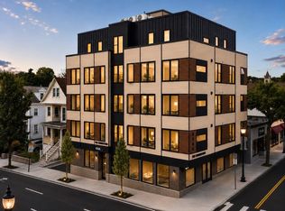 4164 Washington St #6, Roslindale, MA 02131