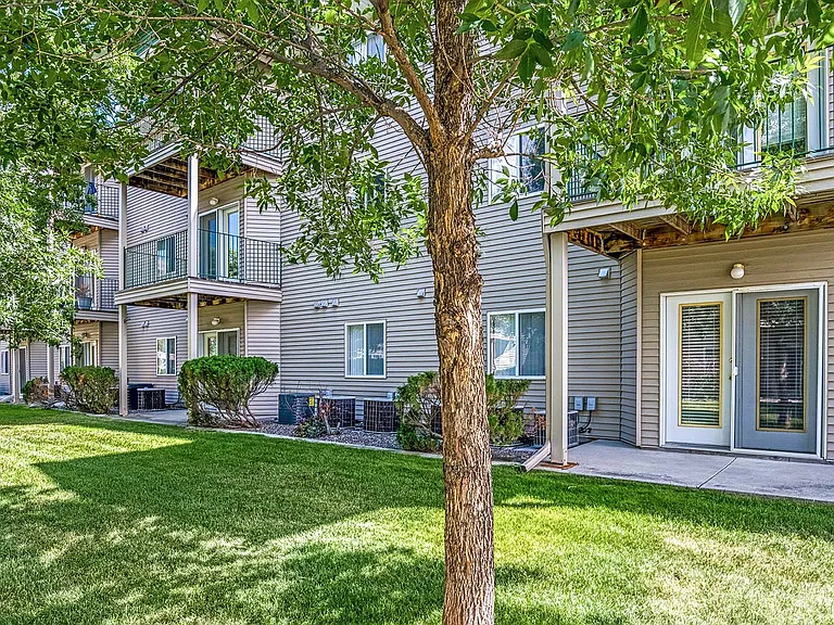 Country Meadows Apartment Homes — Photo 15