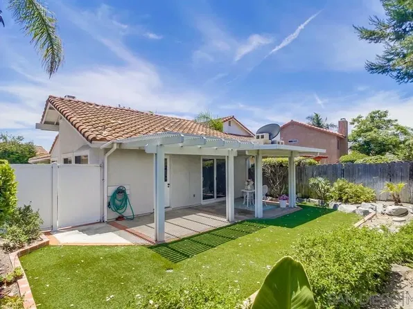2474 Royal Saint James Dr, El Cajon, CA 92019