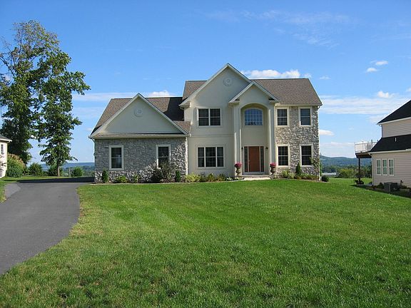 View of house from the street - BIG front yard!