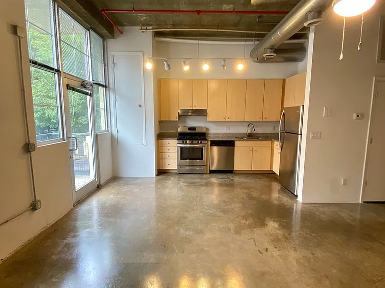 Ice House Lofts — Photo 25