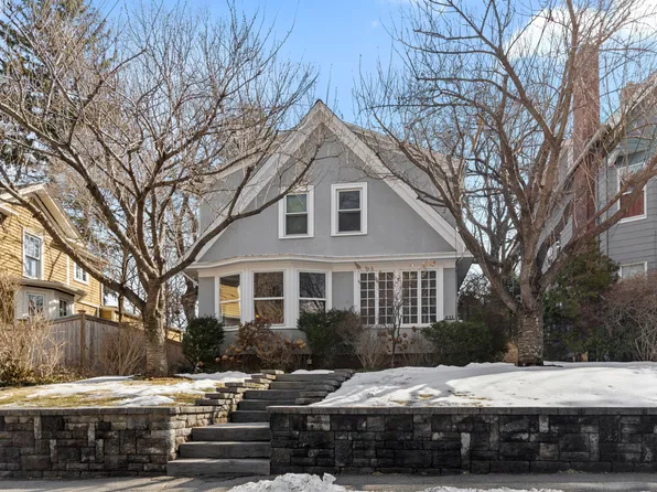 853 Whitney Avenue, Hamden, CT 06517