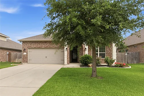 2612 Kinnersley Ct Photo 1