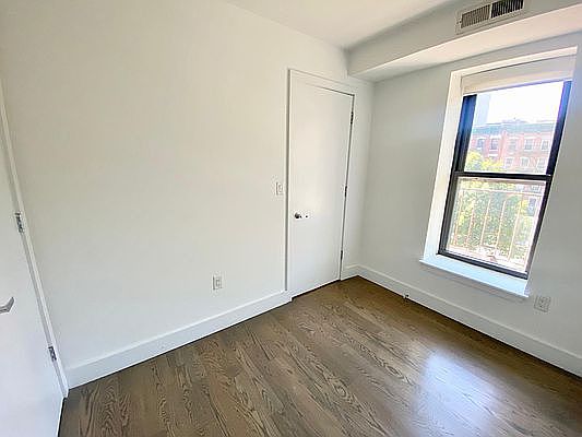 2nd image of 81 Orchard St #37