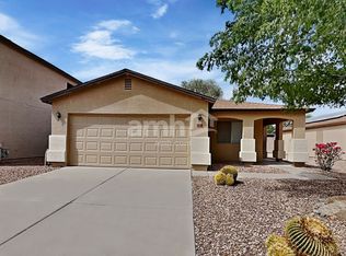 1212 E Renegade Trl, San Tan Valley, AZ 85143