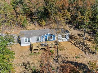 1691 Madison St #7645, Huntsville, AR 72740