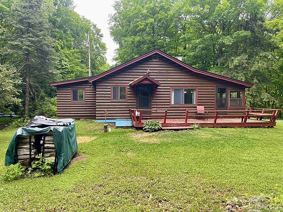 4th image of 90 Green Rd