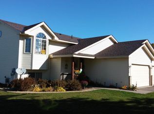 10820 Sharons Way, Chisago City, MN 55013