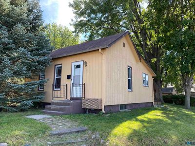 1701 E 6th St, Sioux Falls, SD, 57103