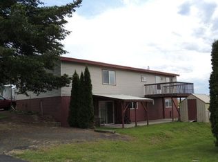 806 N 1st St, Garfield, WA 99130