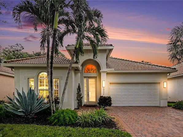 10534 Yorkstone DR, BONITA SPRINGS, FL 34135