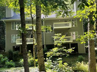 180 Robinhood Rd, Asheville, NC 28804