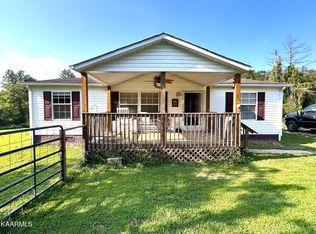1104 Mitchell Johnson Rd, Oakdale, TN 37829