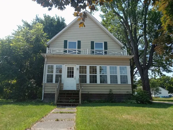 420 E Cedar St, Standish, MI 48658