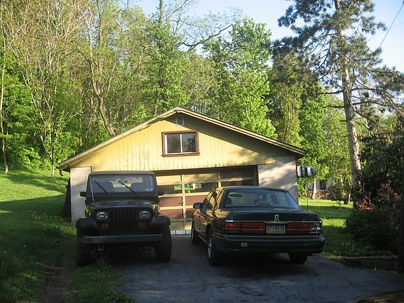 2 car detached garage