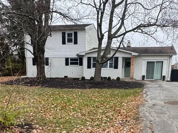 606 W 1050 N, Fortville, IN 46040