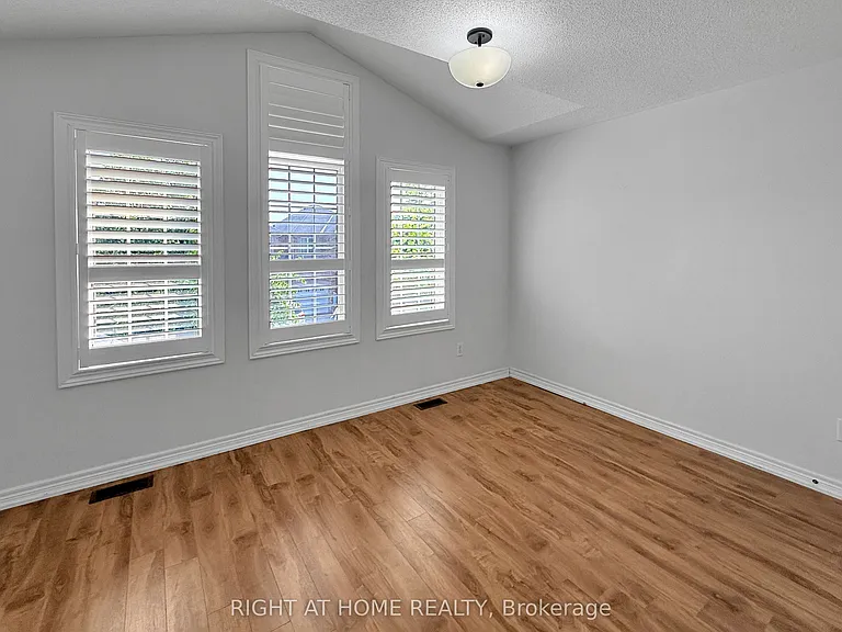 26 Mead Ter — Photo 17