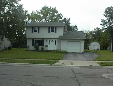 717 W Meadow Ln, Greenfield, IN, 46140