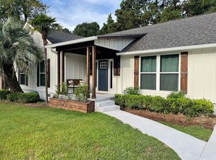 974 Law Ln, Mount Pleasant, SC 29464