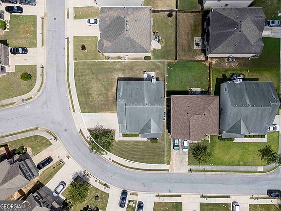 3rd image of 7562 Bowhead Ct