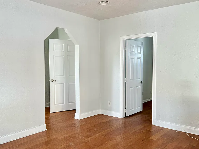 205 S Federal Hwy — Photo 14