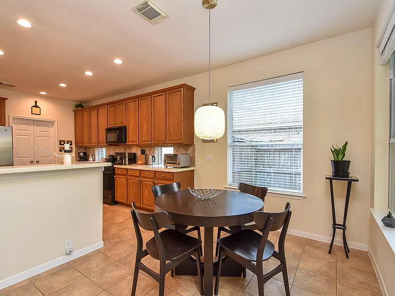 1211 Deerbrook Dr — Photo 11