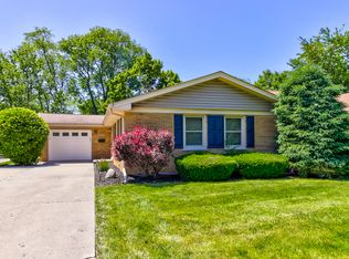 724 S Arlington Heights Rd, Arlington Heights, IL 60005