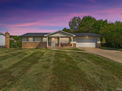 5236 Old Franklin Rd, Grand Blanc, MI, 48439