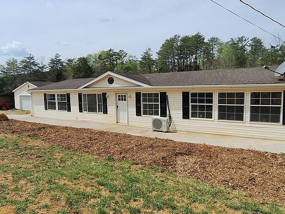 2nd image of 719 Adams Rd
