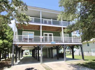 212 Yaupon Dr N, Myrtle Beach, SC 29575