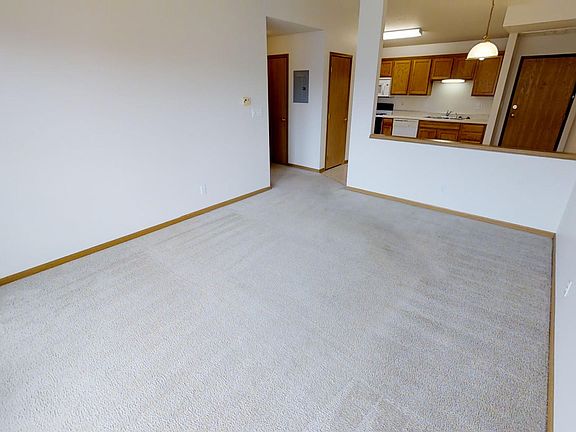 5th image of 2627 Kent Ave Unit 7