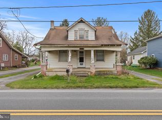21 Hellers Church Rd, Leola, PA 17540