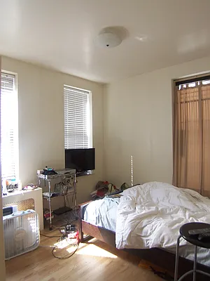 Rented by New York Realty | media 15