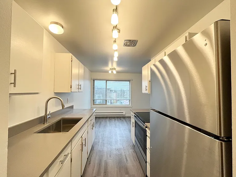 Barbi Apartments — Photo 39
