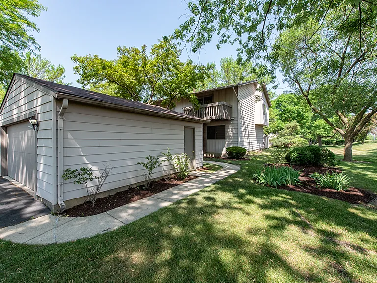 801 Hughes Pl — Photo 1