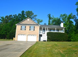 14 Carriage Ln, Cartersville, GA