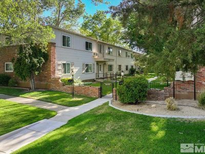 1945 4th St APT 30, Sparks, NV, 89431