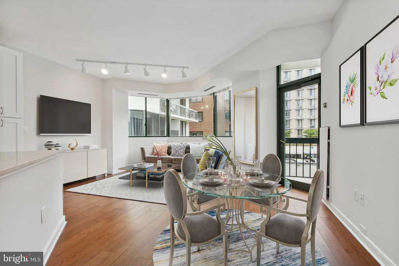 955 26th St NW APT 309 photo 1