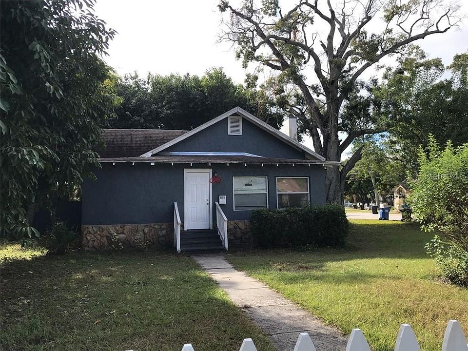 2nd image of 2360 18th Ave S