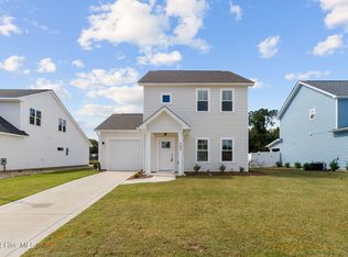 187 Bourbon Rd, Raeford, NC 28376