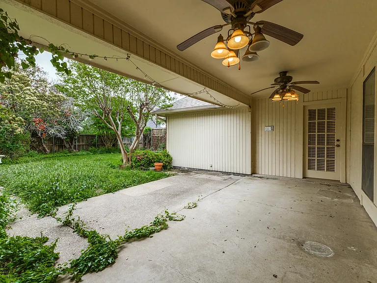 18612 Park Grove Ln — Photo 12