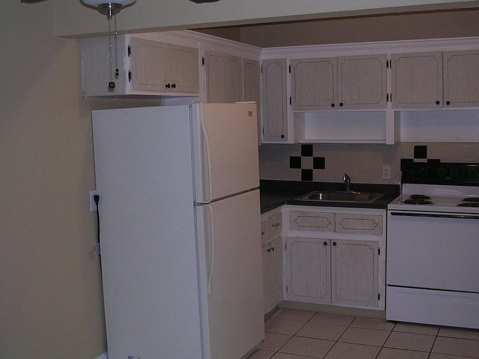 1st image of 2900 NE 17th Ave APT 224
