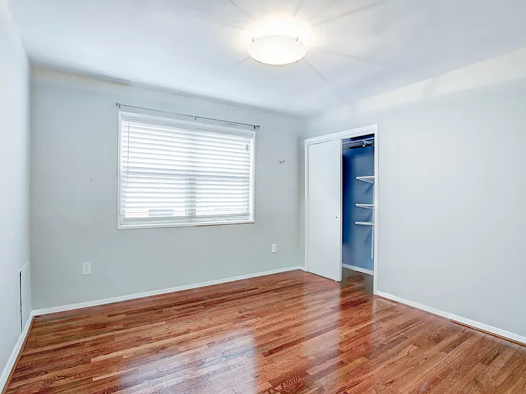 5431 Connecticut Ave NW #302 — Photo 10
